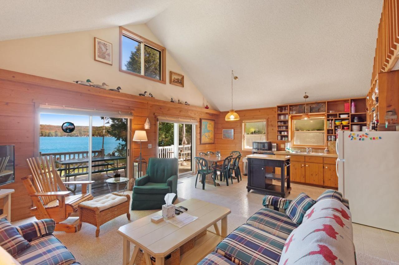 Walloon Lake Cottage Boyne City Exterior foto